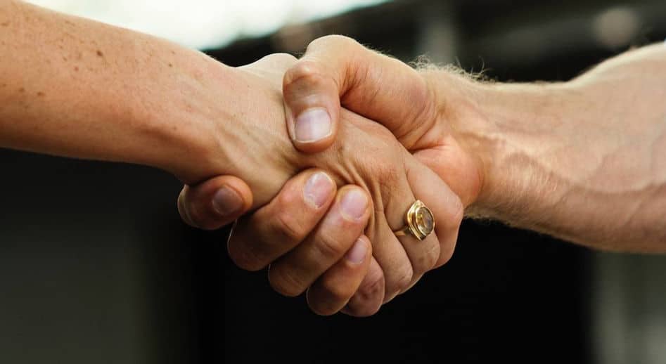 How Social Media Brings Customer Service Full Circle